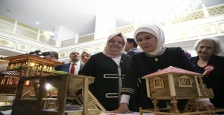 Emine Erdoğan: Çocuklar Ve Gençleri Dikkate Aldığımız Gibi Ak Saçlı İhtiyarlarımıza Da Hak Etiği Değeri Vermeliyiz