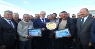 Ayvalık Girişi Duble Yol Haline Geldi