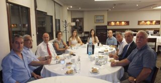 Erdoğan, Vefa Yemeği İle Üst Görevine Uğurlandı