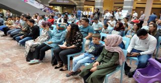 Ünlü Oyuncu Müfit Can Saçıntı Diyarbakırlılarla Buluştu