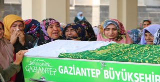 Şanlıurfada Öldürülen 4 Kişi Gaziantepte Toprağa Verildi