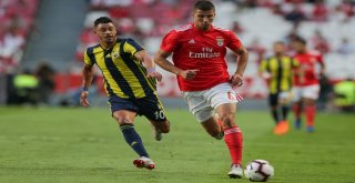 Uefa Şampiyonlar Ligi: Benfica: 0 - Fenerbahçe: 0 (İlk Yarı)