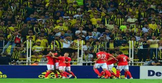 Uefa Şampiyonlar Ligi 3. Ön Eleme: Fenerbahçe: 1 - Benfica: 1 (İlk Yarı)