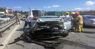(Öze) Kaza Sonrası Araç İçinde Sıkışan Sürücüyü İtfaiye Kurtardı