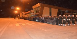 Yüksekovada Şehidi Memleketine Uğurlandı