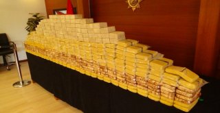 İrandan Yurda Sokulan 220 Kilo Eroin İstanbulda Bir Rezidansta Ele Geçirildi