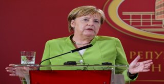 Almanya Başbakanı Merkel Makedonyada