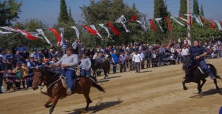 Ödemişte Rahvan At Yarışları Heyecanı