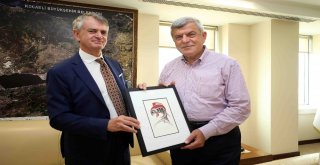 Başkan Karaosmanoğlu Kanada Büyükelçisini Ağırladı