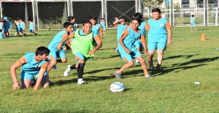 Kocasinanda Mahalleler Arası Futbol Turnuvası Düzenlendi