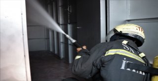 Kadın İtfaiyecilerden Aksiyon Filmlerini Aratmayan Tatbikat