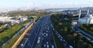 İstanbulda Okulların Açıldığı İlk Gün Oluşan Trafik Havadan Görüntülendi