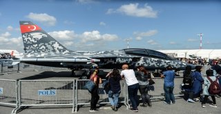 Teknofestte İnsan Seli