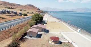 Gevaş İlk Plajına Kavuşuyor