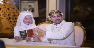 Endonez Geline Türk Usulü Düğün