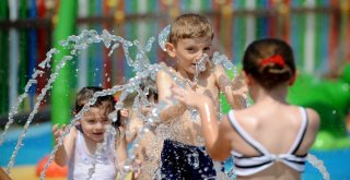 Bursanın İlk Su Oyunları Parkı Açıldı