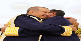 Cumhurbaşkanı Erdoğana Manas Üniversitesinden Fahri Doktora