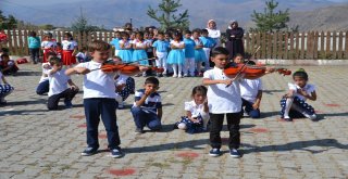 Şenkayada İlköğretim Haftası Kutlandı