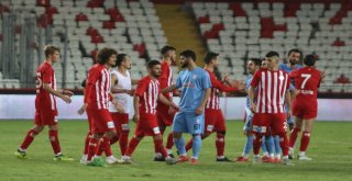 Ziraat Türkiye Kupası 4. Tur: Antalyaspor: 1 - Yomraspor: 1