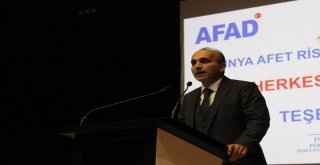 Arnavutköyde Öğrenciler Deprem Simülasyon Tırı İle Depremi Yaşadı