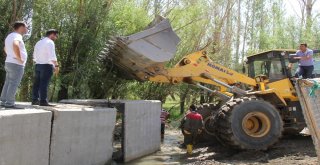 Başkale Belediyesinden Hummalı Çalışma