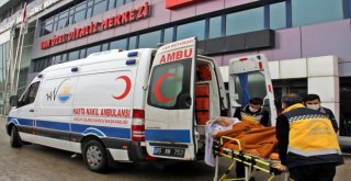Van Büyükşehirin Hasta Nakil Hizmeti Yüzleri Güldürüyor