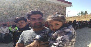 Başkalede 120 Kaçak Şahıs Yakalandı
