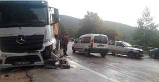 Bursada Kazada Can Pazarı: 5 Yaralı