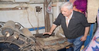 (Özel Haber) Yarım Asırdır Ekmeğini Keçeden Kazanıyor