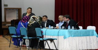 Vali Vekili Anlar Halkın Sorunlarını Dinledi