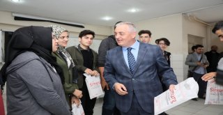 Lise Son Sınıf Öğrencilerine Eğitim Desteği