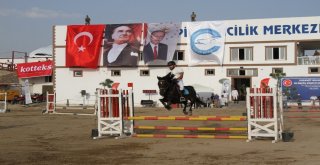 Van Tarihinde Bir İlk