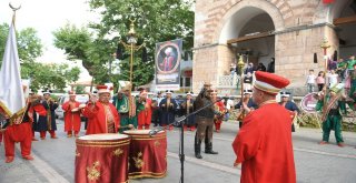 Murad Hüdavendigar Han Bursada Anıldı