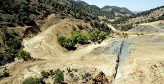 Demirci Sayık Göletinin 3Te 1İ Tamamlandı