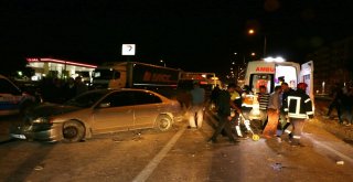 Manisada Zincirleme Trafik Kazası: 4 Yaralı