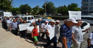 Halk Chpli Belediyeye Yürüdü, Başkanı İstifaya Çağırdı
