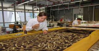 Tarihi Tekstil Ürünlerine “Kurtarıcı” Dokunuşlar