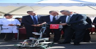 Kayseri Bilim Merkezini De Bilim Şenliğini De Sevdi