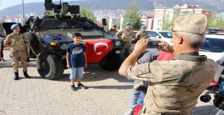 Valilik Makam Aracı Sünnet Arabası Oldu