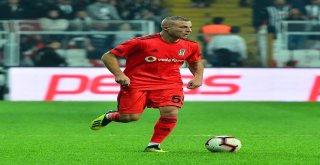 Spor Toto Süper Lig: Beşiktaş: 2 - Çaykur Rizespor: 0 (İlk Yarı)