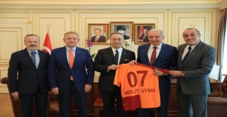 Galatasaray Başkanı Mustafa Cengizden İbb Başkanı Uysala Ziyaret