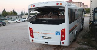 Kocaeli Temde Servis Midibüsü Devrildi: 2 Ölü 17 Yaralı