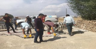 Çaldıranda Yol Yapım Çalışması