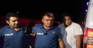 Polis Yardıma Gitti Saldırıya Uğrayıp Yaralandı