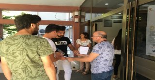 Üniversite Sınavına Kimi Geç Kaldı Kimi Yanlış Belgeden Alınmadı