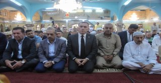 Büyükelçi Yıldız, Kerküklülerle Bayram Namazı Kıldı