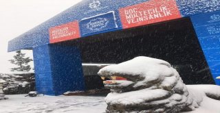 Kartepeye Yılın İlk Karı Düştü