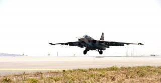 Türk Ve Azeri Savaş Uçaklarından Ortak Uçuş