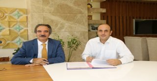 Nevü Ve Nevşehir İl Sağlık Müdürlüğü Arasında Girişimsel Olmayan Klinik Araştırmalar Protokolü İmzalandı