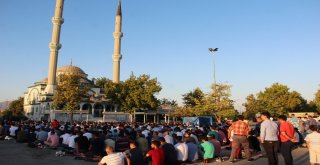 Malatyada Bayram Namazı